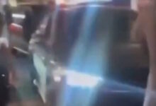 Λονδίνο:-Σκηνές-τρόμου-όταν-αυτοκίνητο-πέφτει-πάνω-σε-πεζούς-τραυματίζοντάς-τους,-συνελήφθη-η-οδηγός