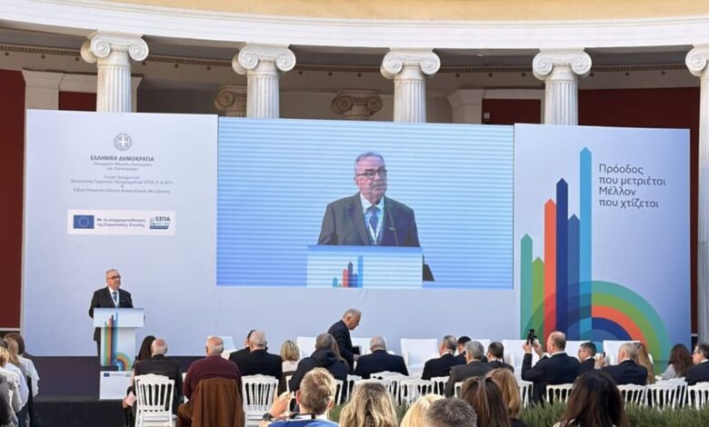 Παπαθανάσης:-Το-ΕΣΠΑ-2021-–-2027-φέρνει-μετρήσιμη-ανάπτυξη-και-ισχυρές-επενδύσεις-σε-όλη-τη-χώρα