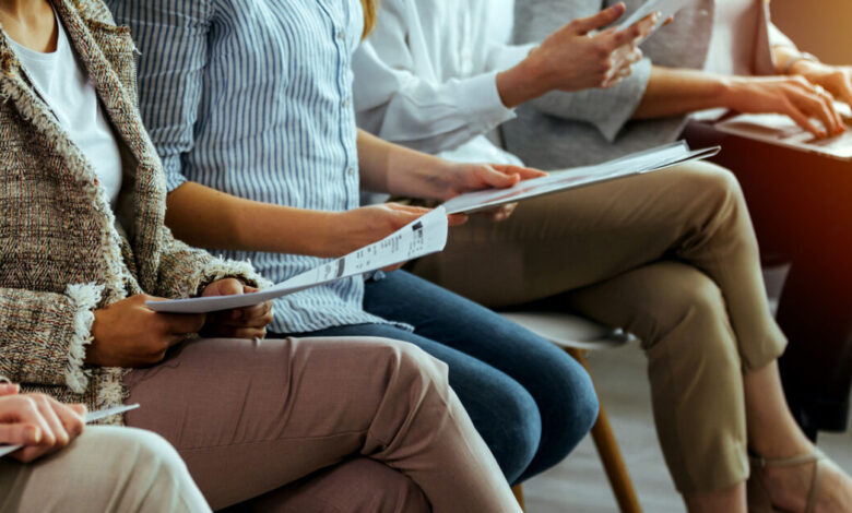 ΔΥΠΑ:-Στους-403.847-οι-εγγεγραμμένοι-άνεργοι-τον-Μάρτιο