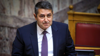 Ο-Γιώργος-Μυλωνάκης-παραμένει-διασωληνωμένος-σε-σταθερή-κατάσταση-–-Το-νέο-ιατρικό-ανακοινωθέν