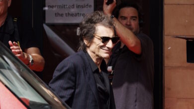 Ρόνι-Γουντ:-Ο-εμβληματικός-κιθαρίστας-των-rolling-stones-ετοιμάζεται-για-σόλο-συναυλία-στο-Λονδίνο-το-καλοκαίρι