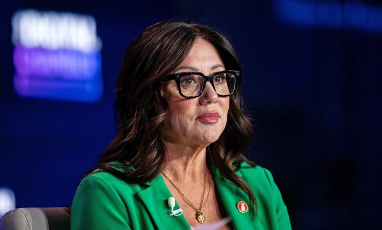 Αποχωρεί-η-υπουργός-Εργασίας-των-ΗΠΑ-από-την-κυβέρνηση-Τραμπ