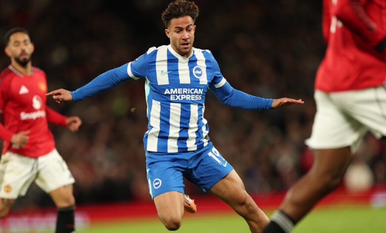 Ο-Μπάμπης-Κωστούλας-αποθεώθηκε-από-τον-προπονητή-του-στην-Μπράιτον:-«Έχει-απίστευτες-δυνατότητες»