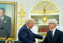 Ντόναλντ-Τραμπ-για-Τιμ-Κουκ:-«Κάποτε-μου-φίλησε-τον-κ…-για-να-λύσω-ένα-πρόβλημά-του»