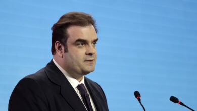 Πιερρακάκης:-Το-πλεόνασμα-δημιουργεί-δημοσιονομικό-χώρο-για-νέα-μέτρα-στήριξης