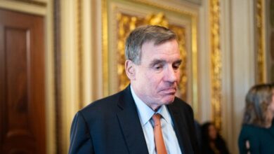 Μαρκ-Γουόρνερ:-Πέθανε-η-κόρη-του-γερουσιαστή-μετά-από-μάχη-με-τον-νεανικό-διαβήτη:-«Είμαστε-συντετριμμένοι»