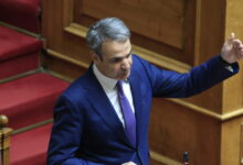 Επίδομα-250-ευρώ-για-τους-χαμηλοσυνταξιούχους-ανακοινώνει-την-Τετάρτη-ο-Κυριάκος-Μητσοτάκης-–-Πώς-θα-μοιραστεί-το-υπερπλεόνασμα-των-500-εκατ.