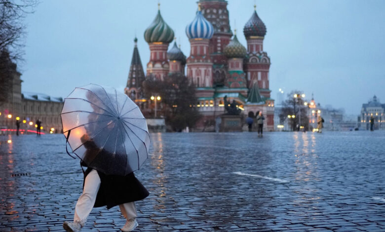 Βαρουφάκης:-«Γιατί-πήγα-στη-Μόσχα»