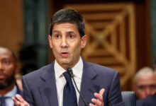 Κρίνεται-η-υποψηφιότητα-του-Γουόρς-για-το-τιμόνι-της-fed