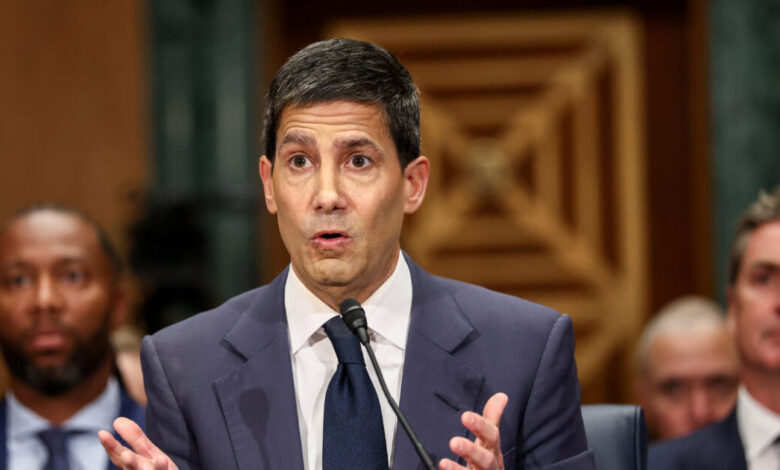 Κρίνεται-η-υποψηφιότητα-του-Γουόρς-για-το-τιμόνι-της-fed