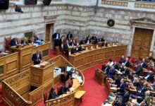 Σε-τρεις-γραμμές-η-ΚΟ-της-ΝΔ-για-την-άρση-ασυλίας-των-13-–-Οι-κινήσεις-στο-παρασκήνιο-για-να-περιοριστούν-οι-διαρροές 