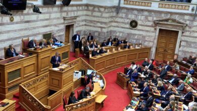 Σε-τρεις-γραμμές-η-ΚΟ-της-ΝΔ-για-την-άρση-ασυλίας-των-13-–-Οι-κινήσεις-στο-παρασκήνιο-για-να-περιοριστούν-οι-διαρροές 