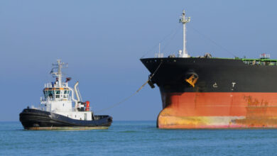 Ιρανικά-δεξαμενόπλοια-απενεργοποιούν-αναμεταδότες-και-παρακάμπτουν-τον-αποκλεισμό-των-ΗΠΑ-στα-Στενά-του-Ορμούζ-φορτωμένα-αργό-πετρέλαιο