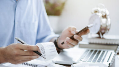 Ρύθμιση-οφειλών:-Δέσμη-μέτρων-«ανάσα»-στην-αγορά,-για-1,3-εκατ-μικροοφειλέτες-και-284.000-επαγγελματίες