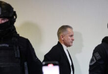 Μολδαβία:-Σε-κάθειρξη-19-ετών-καταδικάστηκε-ο-μεγιστάνας-Βλαντίμιρ-Πλαχοτνιούκ-για-την-«κλοπή-του-αιώνα»