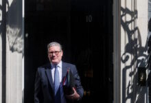 Στάρμερ:-Δεν-παραιτείται-λόγω-της-εμπλοκής-στο-σκάνδαλο-Επστάιν-του-πρώην-Βρετανού-πρέσβη-στις-ΗΠΑ