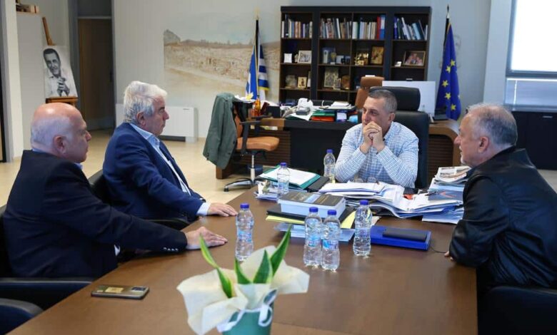 mε-μέλη-της-Ένωσης-Ελλήνων-Φυσικών-ο-Κουρέτας