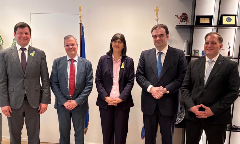 Συνάντηση-Πιερρακάκη-–-Κοβέσι-στην-ΑΑΔΕ-για-τα-τελωνεία