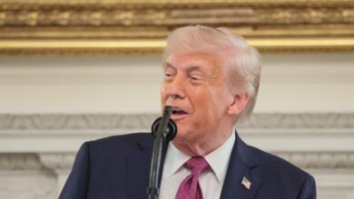 Ανάλυση-cnn:-Το-«τέρας»-των-θεωριών-συνωμοσίας-που-έθρεψε-ο-Τραμπ-ξέφυγε-και-τώρα-στρέφεται-εναντίον-του