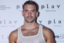 Ιάσονας-Μανδηλάς:-Όταν-ο-μπαμπάς-μου-έμαθε-για-την-πρόταση-γάμου-στον-σύντροφό-μου-πήρε-σαμπάνια