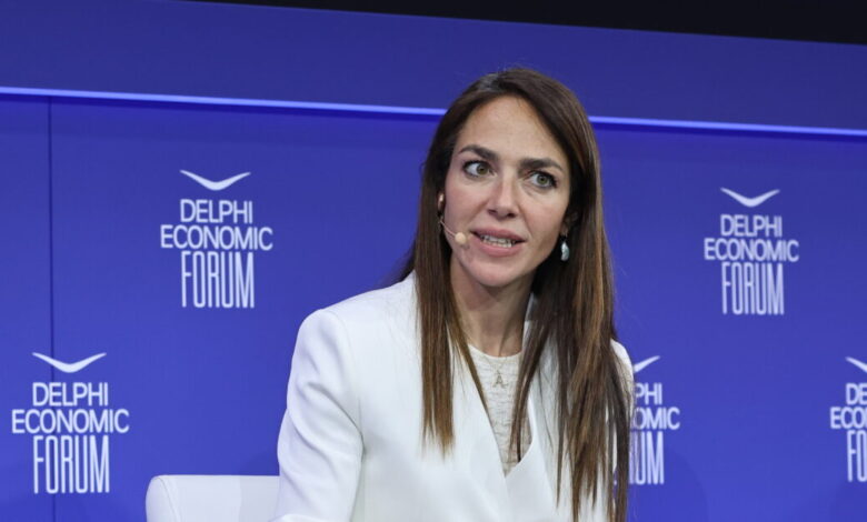 Μιχαηλίδου:-Στα-σκαριά-η-Εθνική-Στρατηγική-για-το-στεγαστικό-με-43-μέτρα-ύψους-7-δισ.-ευρώ