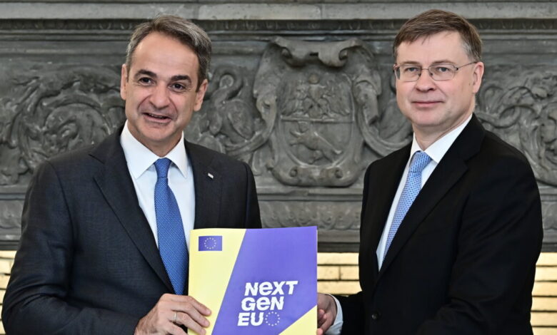 Βάλντις-Ντομπρόβσκις-σε-Κυριάκο-Μητσοτάκη:-Εντυπωσιακά-αποτελέσματα-σε-μεταρρυθμίσεις,-εξέλιξη-του-χρέους-και-ανεργία