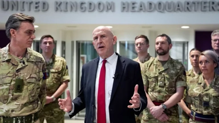 Σύνοδος-στρατιωτικών-στο-Νόρθγουντ-για-την-ασφάλεια-στα-Στενά-του-Ορμούζ