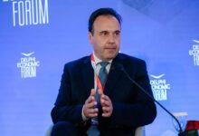 Παπαστεργίου:-Τέλος-στην-ανωνυμία-των-social-media