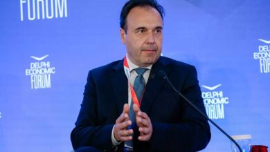 Παπαστεργίου:-Τέλος-στην-ανωνυμία-των-social-media