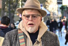 Νίκος-Αποστολόπουλος:-Πρέπει-να-κάνω-εγχείρηση-στον-μηνίσκο,-θα-μου-βάλουν-τιτάνιο-αλλά-τους-είπα-ότι-θέλω-πλάκες-χρυσού