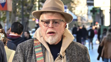 Νίκος-Αποστολόπουλος:-Πρέπει-να-κάνω-εγχείρηση-στον-μηνίσκο,-θα-μου-βάλουν-τιτάνιο-αλλά-τους-είπα-ότι-θέλω-πλάκες-χρυσού