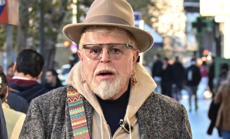 Νίκος-Αποστολόπουλος:-Πρέπει-να-κάνω-εγχείρηση-στον-μηνίσκο,-θα-μου-βάλουν-τιτάνιο-αλλά-τους-είπα-ότι-θέλω-πλάκες-χρυσού