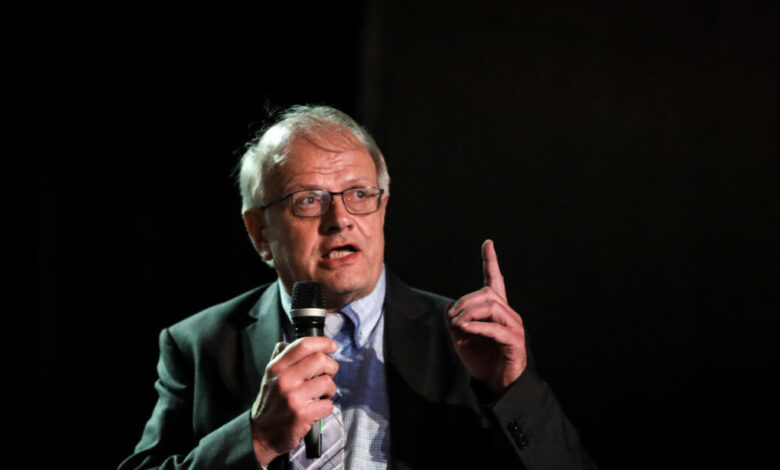 Τσελέντης-για-τον-σεισμό-στην-Κρήτη:-Μείνετε-μακριά-από-τη-θάλασσα-για-το-ενδεχόμενο-σεισμικού-κύματος