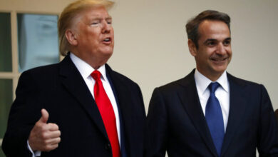 Εγκώμιο-Τραμπ-στη-«φανταστική-χώρα»-Ελλάδα-και-τον-«τρομερό-τύπο»-Μητσοτάκη