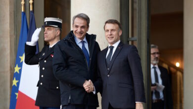 Στην-Αθήνα-ο-Μακρόν-με-«βαριά»-ατζέντα-για-άμυνα,-οικονομία-και-γεωπολιτική-–-Το-μήνυμα-προς-την-Τουρκία