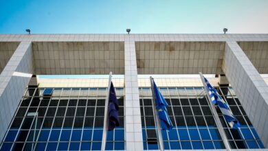 Δίκη-για-έκρηξη-στους-Αμπελόκηπους:-19-και-8-χρόνια-κάθειρξη-στις-δύο-γυναίκες-–-«Η-αθώωση-αποκαθιστά-την-λογική-που-παραβιάστηκε»-λένε-οι-δικηγόροι-του-Νίκου-Ρωμανού