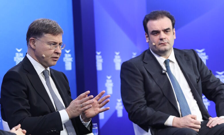 Ντομπρόβσκις-–-Πιερρακάκης:-Προσωρινά-και-στοχευμένα-μέτρα-απέναντι-στο-στασιμοπληθωριστικό-σοκ