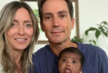 Φλόριντα:-Το-ζευγάρι-που-μήνυσε-κλινική-εξωσωματικής-επειδή-τους-εμφύτευσαν-λάθος-έμβρυο-βρήκε-τους-γενετικούς-γονείς-του-παιδιού