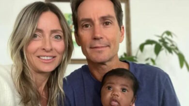 Φλόριντα:-Το-ζευγάρι-που-μήνυσε-κλινική-εξωσωματικής-επειδή-τους-εμφύτευσαν-λάθος-έμβρυο-βρήκε-τους-γενετικούς-γονείς-του-παιδιού