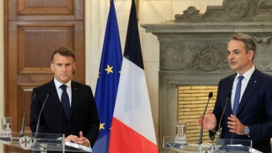 live-η-συνάντηση-Μητσοτάκη-και-Μακρόν-στο-Μέγαρο-Μαξίμου-και-η-υπογραφή-της-νέας-αμυντικής-συνεργασίας-Ελλάδας-–-Γαλλίας