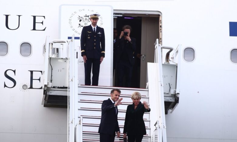 Αναχώρησε-από-την-Ελλάδα-ο-Εμανουέλ-Μακρόν-–-Τα-κέρδη-από-την-επίσκεψη-του-Γάλλου-προέδρου