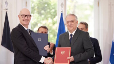 Θεοδωρικάκος:-Τομέας-αιχμής-της-ελληνογαλλικής-συνεργασίας-η-πυρηνική-τεχνολογία