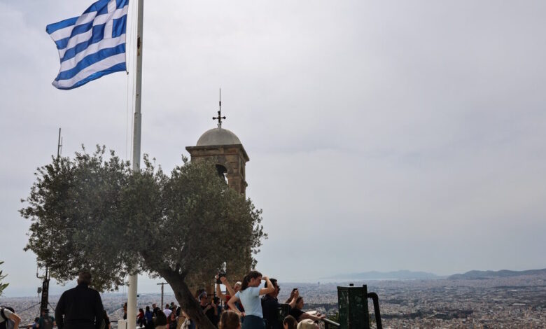Καιρός-αύριο:-Βροχές-σε-Κρήτη-και-Δωδεκάνησα-–-Λίγες-νεφώσεις-στην-υπόλοιπη-χώρα
