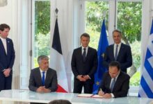 Παπαστεργίου:-Υπογραφή-για-τον-mercator