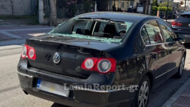 Τροχαίο-στη-Λαμία:-Στο-νοσοκομείο-νεαρός-μοτοσικλετιστής-που-έπεσε-πάνω-σε-σταθμευμένο-αυτοκίνητο