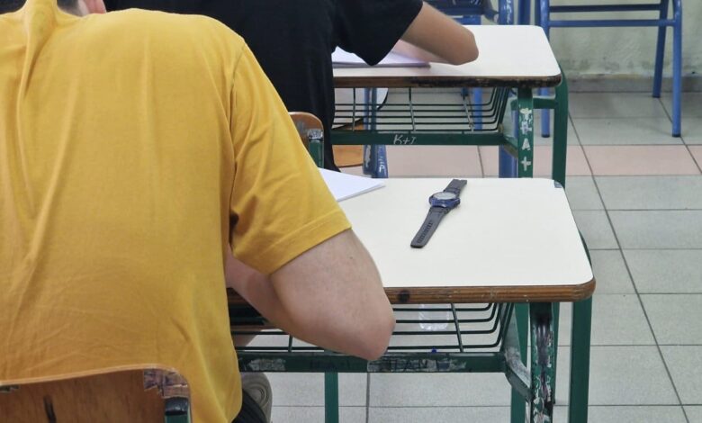 Στην-τελική-ευθεία-για-τις-πανελλαδικές-–-1.245-υποψήφιοι-σε-14-εξεταστικά-κέντρα-στο-νομό-Τρικάλων