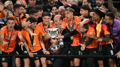 Τελικός-Κυπέλλου-Ελλάδας-betsson:-Η-απονομή-του-τροπαίου-στον-ΟΦΗ