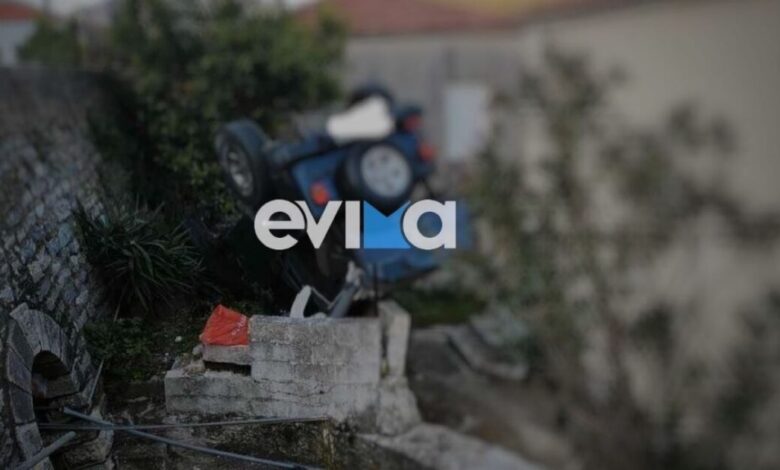 Εύβοια:-Τζιπ-«καρφώθηκε»-δίπλα-σε-σπίτια-–-Τραυματίστηκε-ο-οδηγός