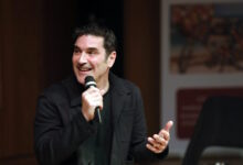 Χριστόφορος-Παπακαλιάτης-για-το-γκέι-φιλί-στο-«Κλείσε-τα-Μάτια»:-«Πάντα-θα-υπάρχουνε-βλαμμένοι-και-οπισθοδρομικοί-άνθρωποι»