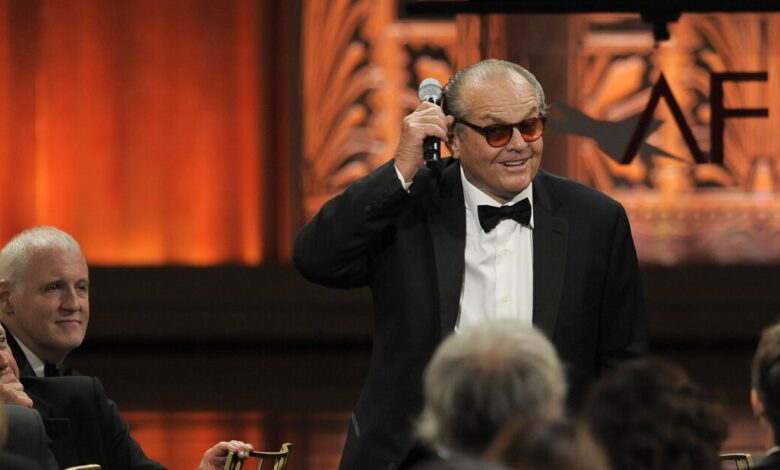 Τζακ-Νίκολσον:-Ο-89χρονος-θρύλος-με-τα-3-Όσκαρ-και-τις-7-Χρυσές-Σφαίρες-που-σήμερα-βρίσκει-ευτυχία-στην-οικογένειά-του
